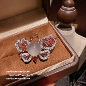 Sapphira “Camellia Éclat” Jewelry Set – Crafted in Poland